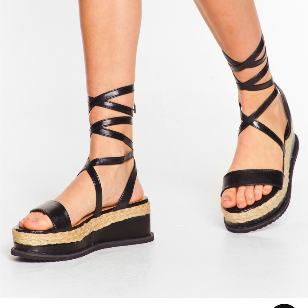 Platform black wedges